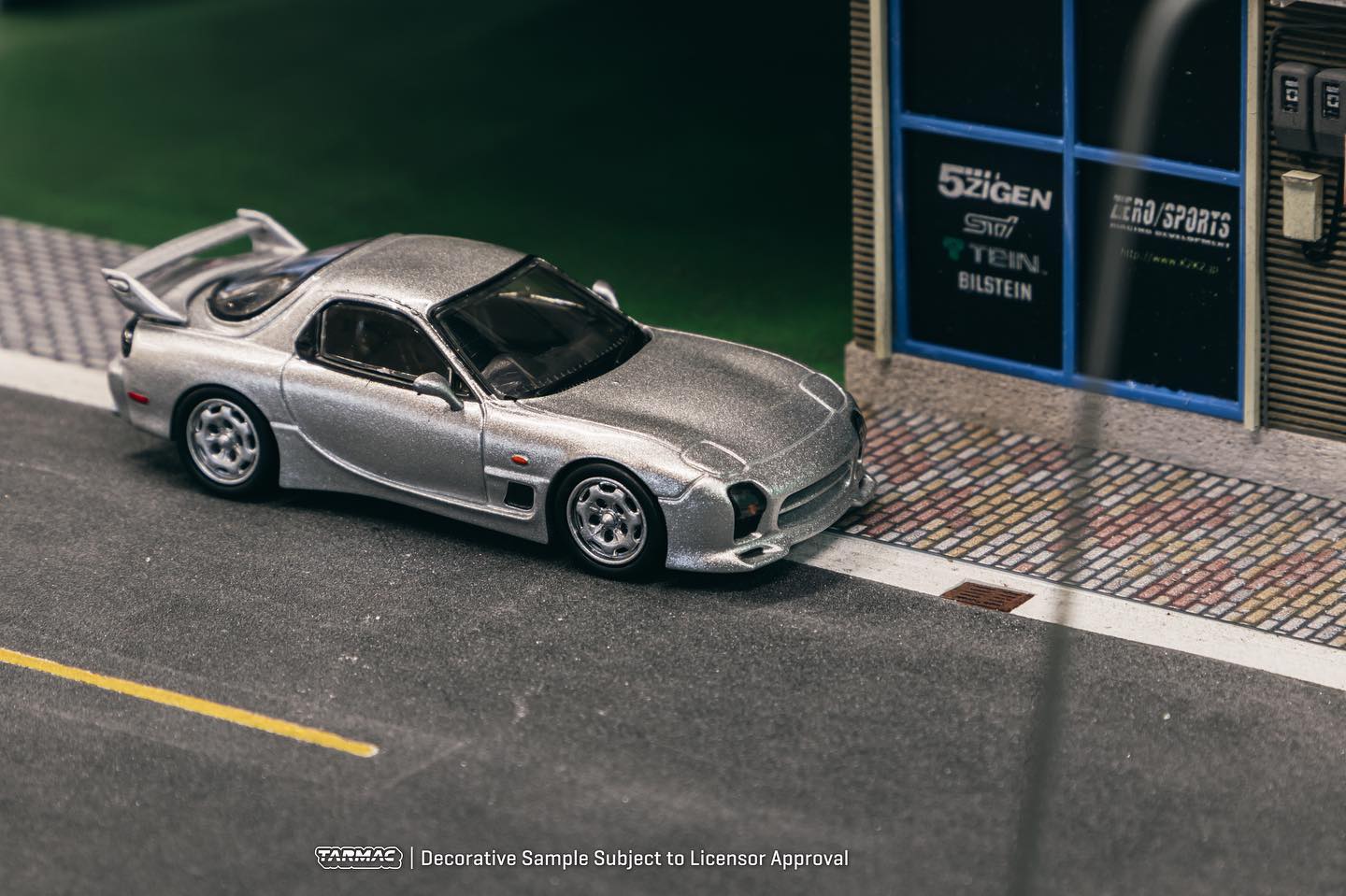 Tarmac Works 1/64 Mazda RX-7 (FD3S) Mazdaspeed A-Spec in Silver Stone Metallic