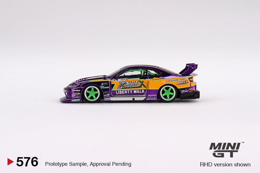Mini GT LB-Super Silhouette Nissan Silvia S15 Formula Drift Japan 2022 #555 Yukio Fausto