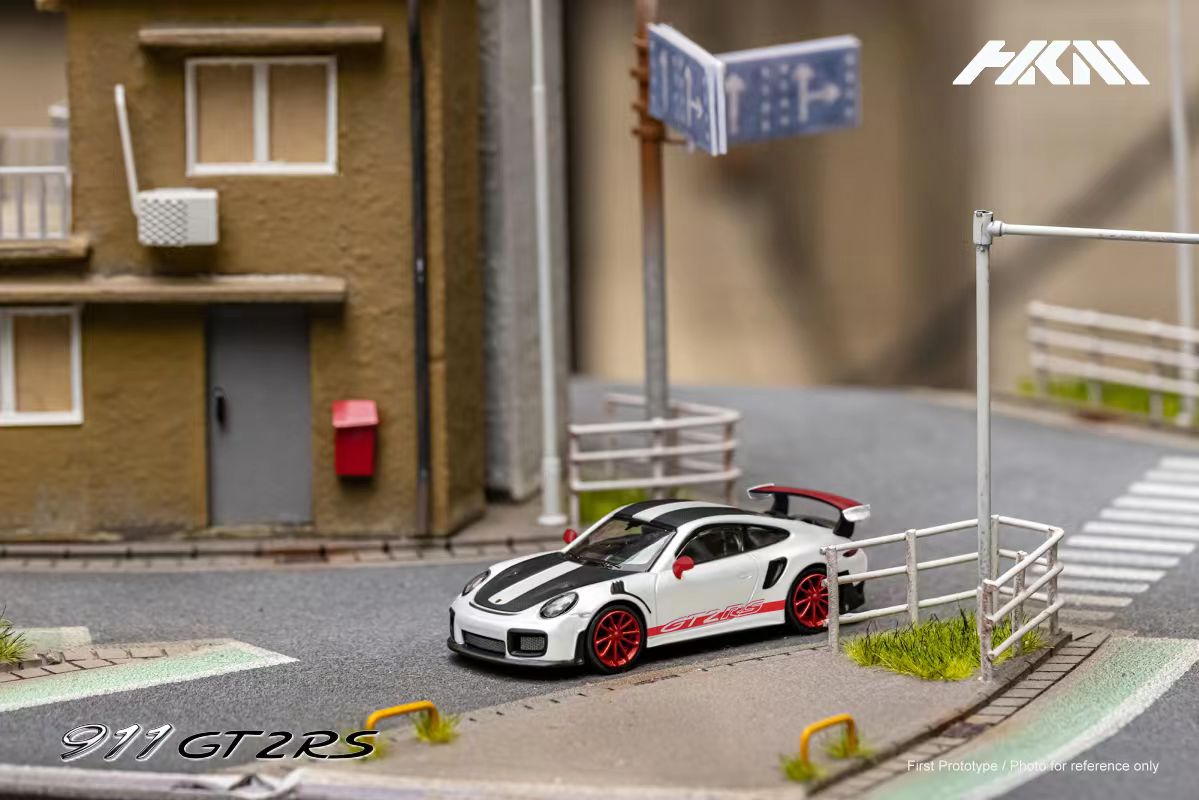 HKM Model 1/64 Porsche 911 (991) GT2 RS Carrera RS Tribute Livery