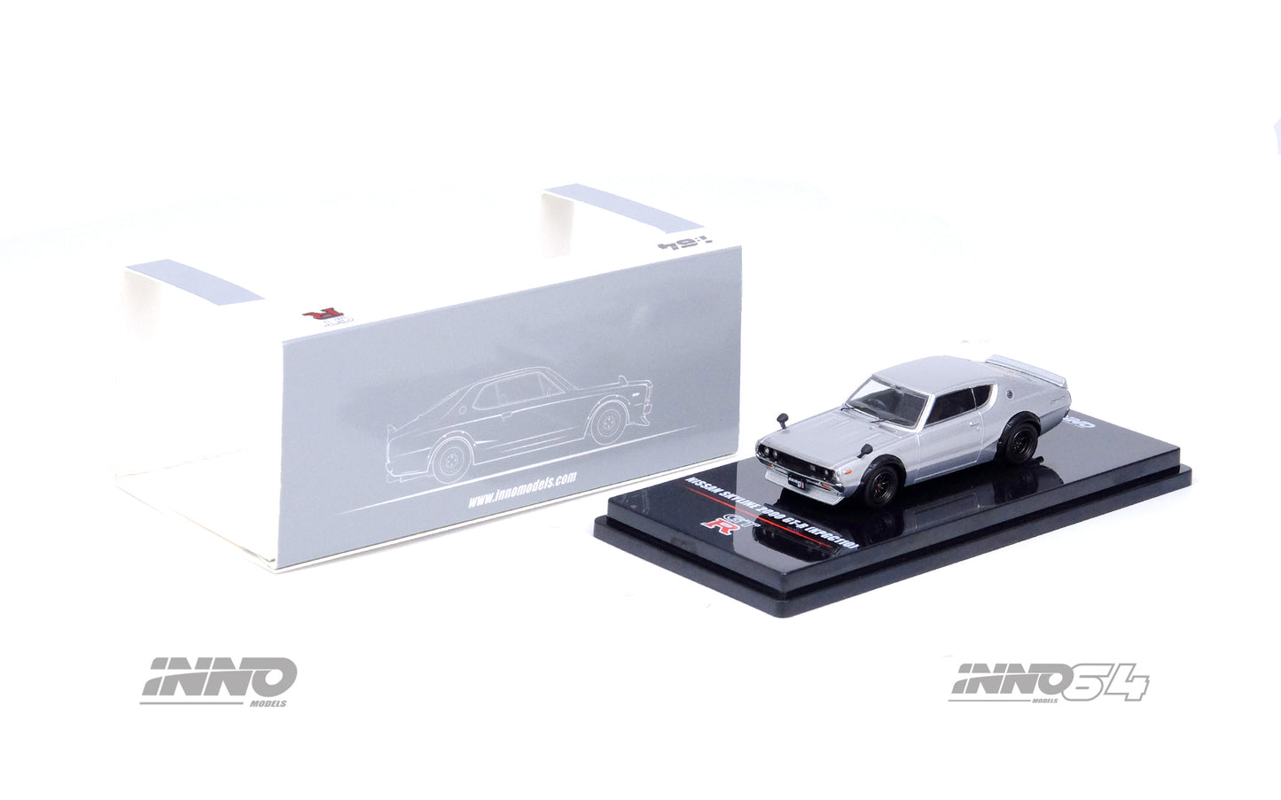 Inno64 1/64 Nissan Skyline 2000GT-R (KPGC110) in Silver