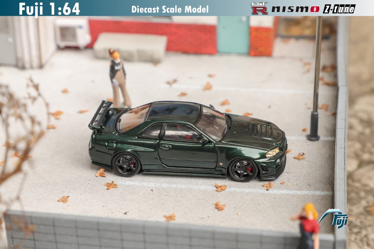 Fuji 1/64 Nissan GT-R (R34) Nismo Z-Tune CRS in Dark Green