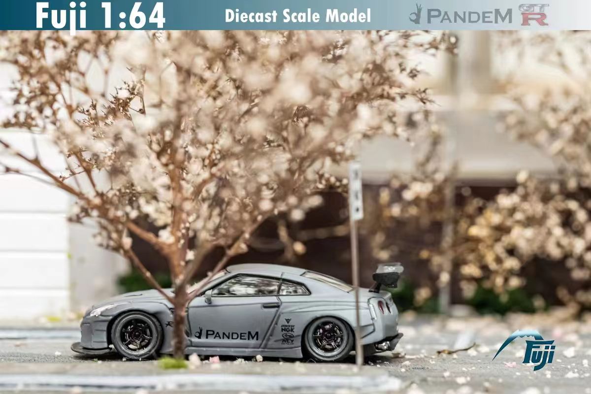 Fuji 1/64 Nissan GT-R (R35) Rocket Bunny Widebody in Combat Gray