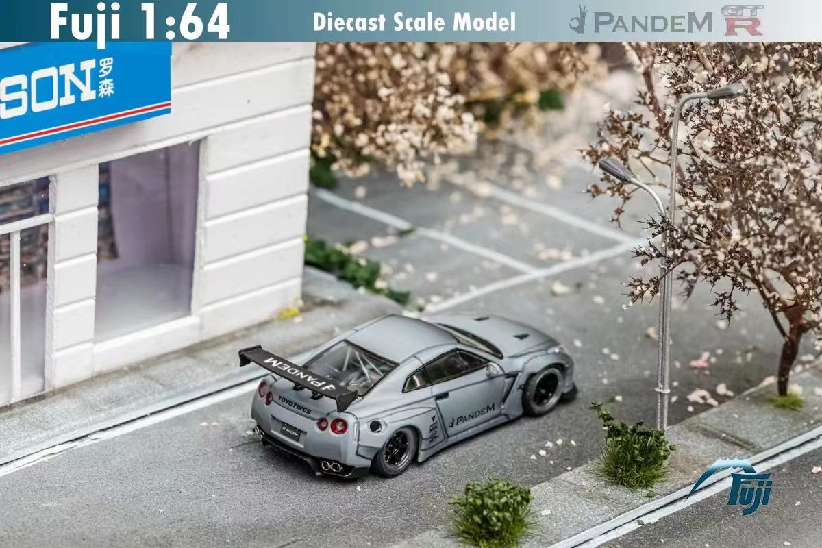 Fuji 1/64 Nissan GT-R (R35) Rocket Bunny Widebody in Combat Gray