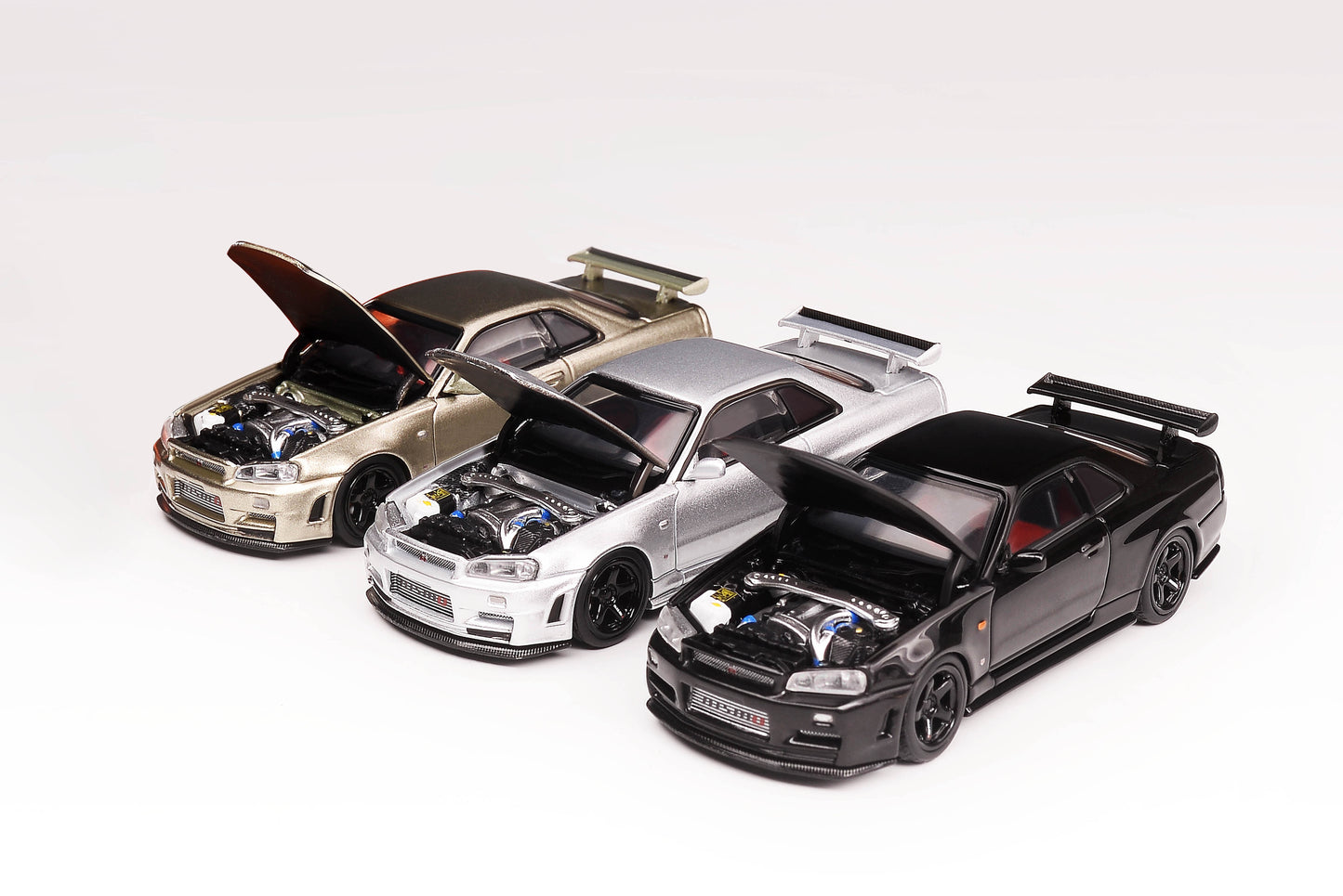 Motorhelix 1/64 Nissan Skyline GT-R (R34) Z-Tune