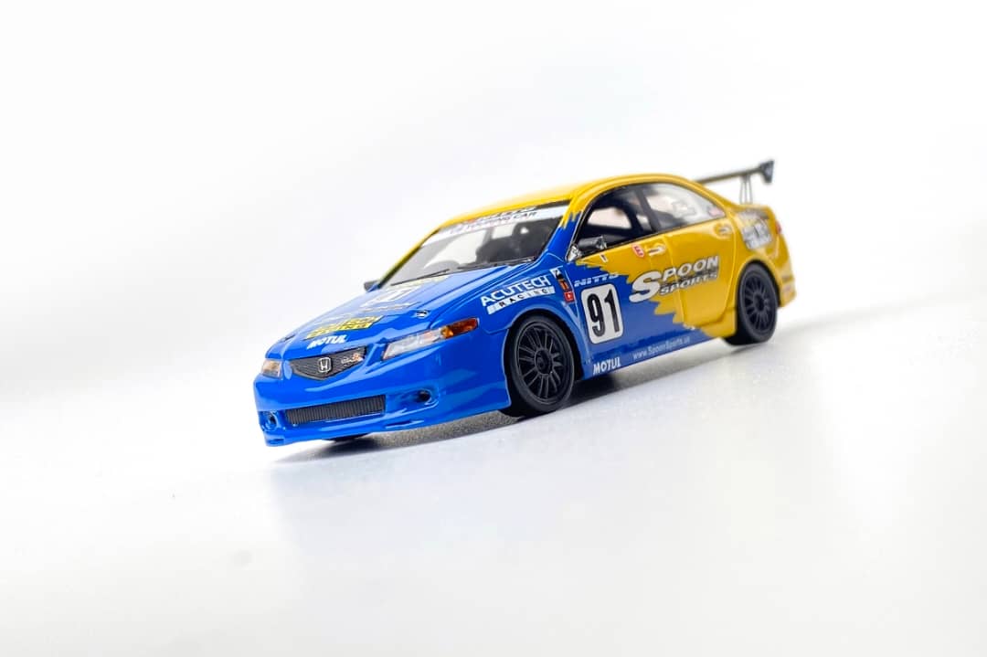 Nice Auto 1/64 Honda Spoon Accord Euro-R (CL7)