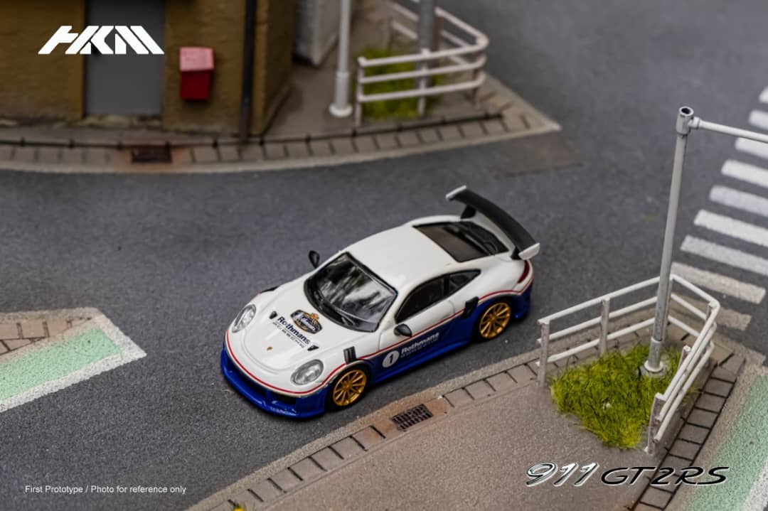 HKM Model 1/64 Porsche 911 (991) GT2 RS in Rothmans Livery