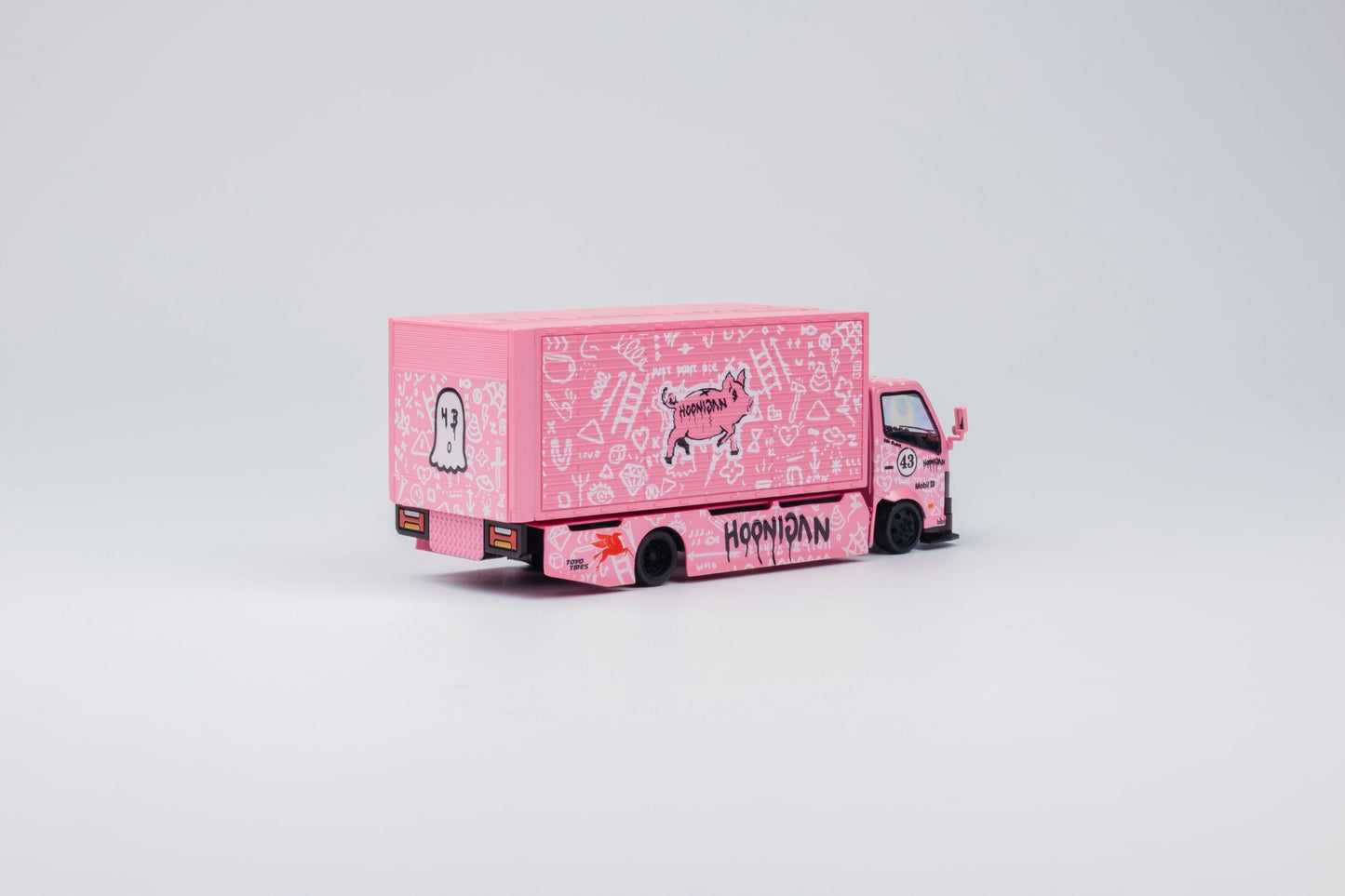 Micro Turbo 1/64 Custom Gull Wing Truck in "Hoonipigasus Pink"