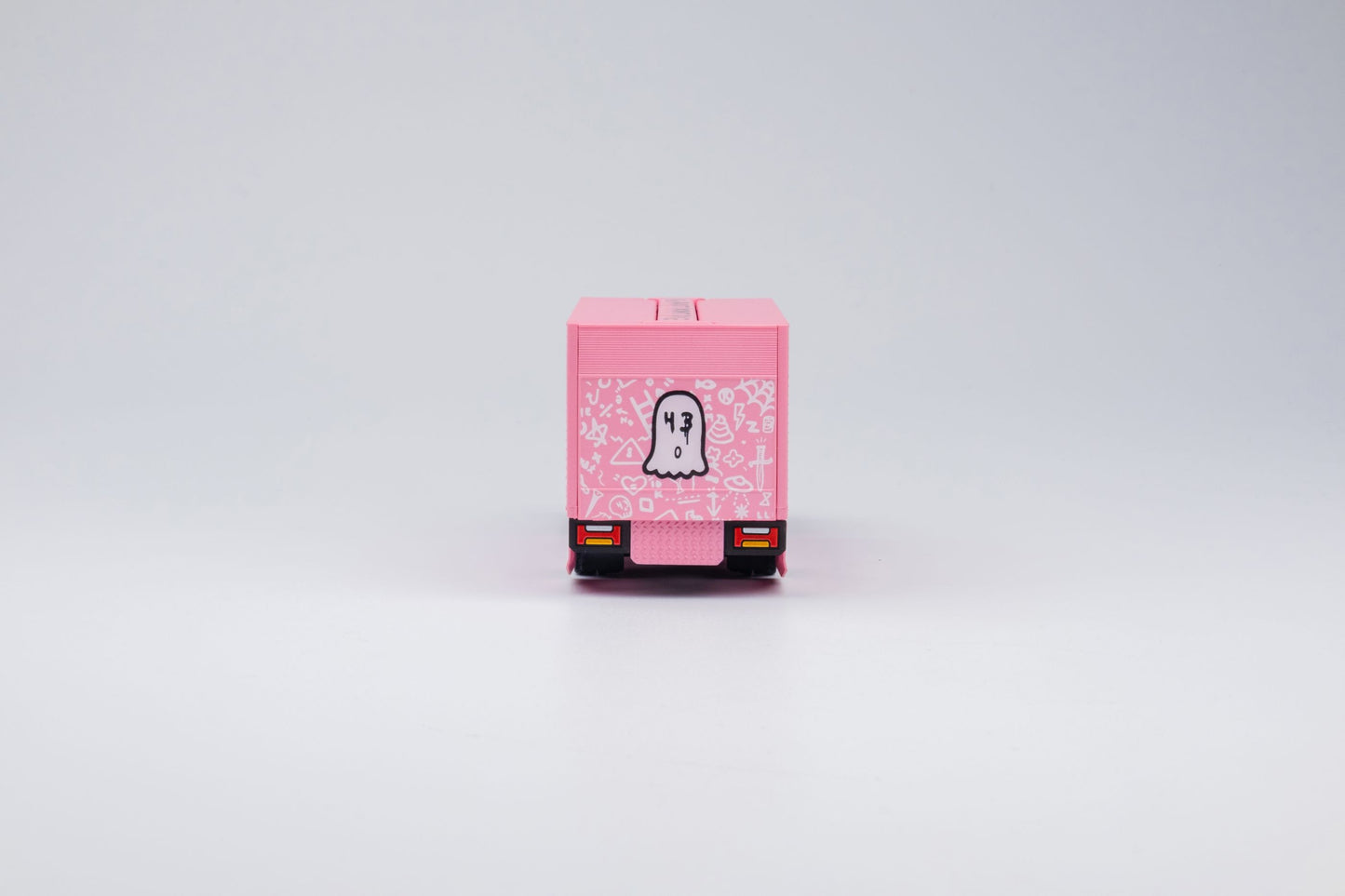 Micro Turbo 1/64 Custom Gull Wing Truck in "Hoonipigasus Pink"