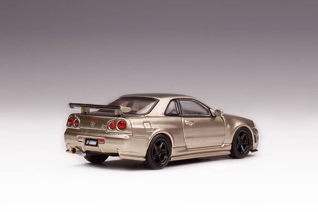 Motorhelix 1/64 Nissan Skyline GT-R (R34) Z-Tune