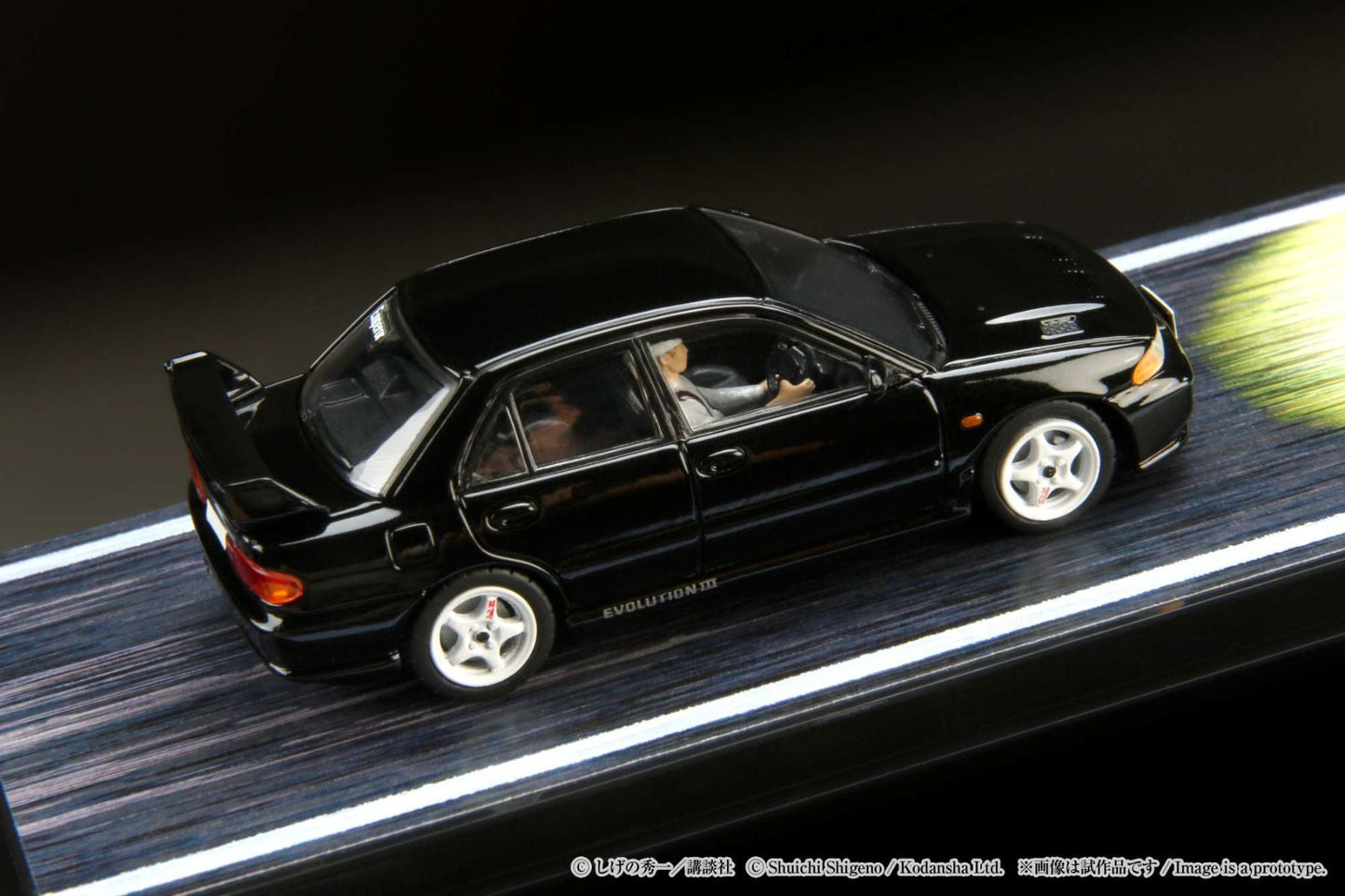 Hobby Japan 1/64 Mitsubishi Lancer RS Evolution Ⅲ - Initial D VS Ryosuke Takahashi with Kyoichi Sudo Figure