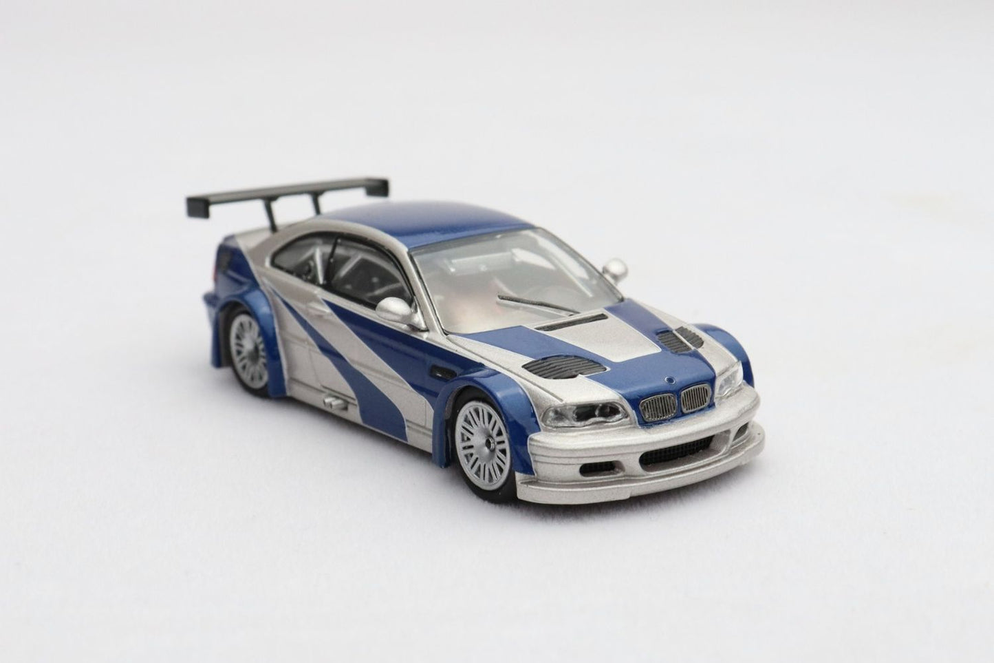 DCM 1/64 BMW M3 (E46) GTR "Need For Speed Most Wanted" Livery