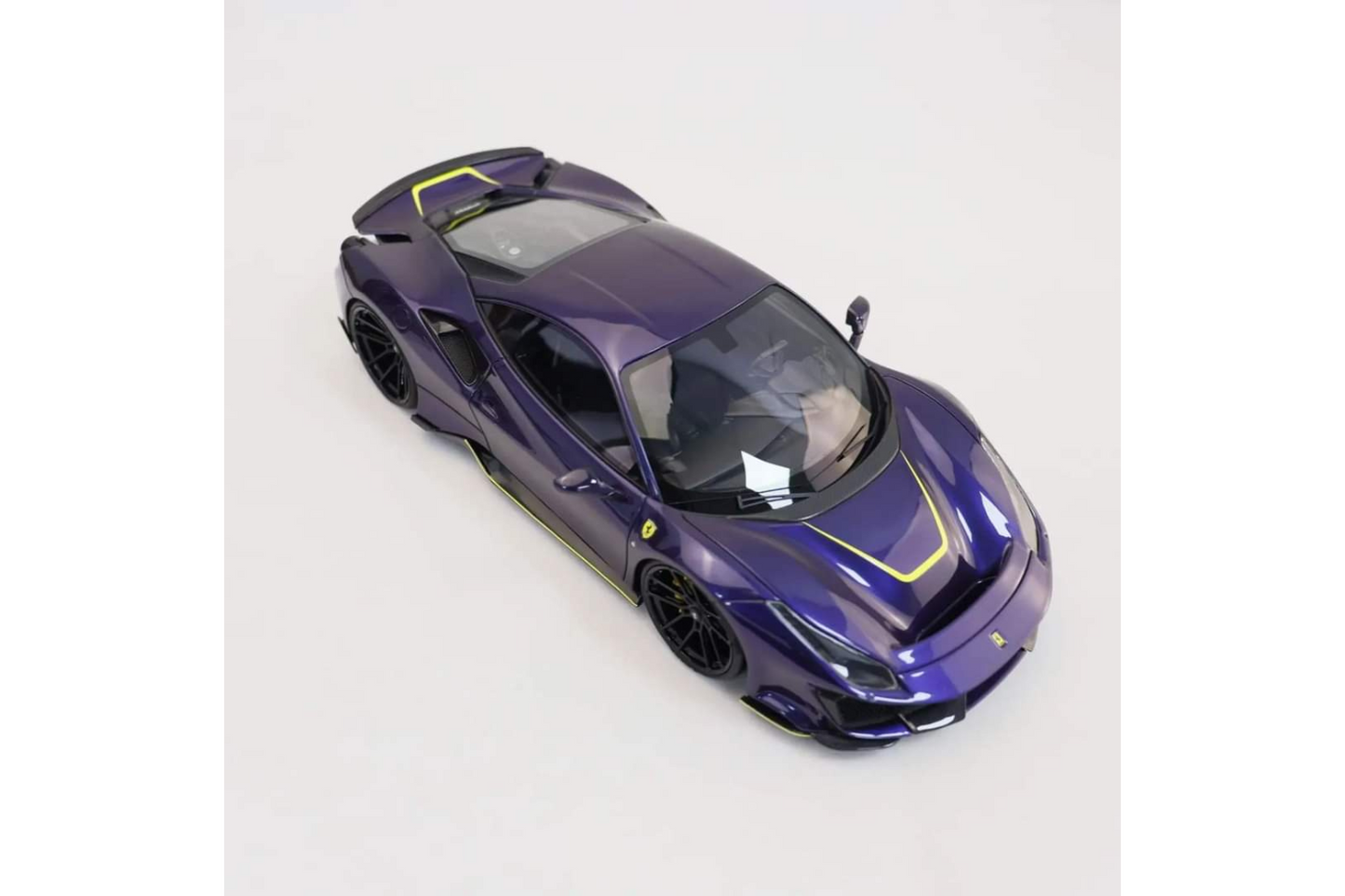 DCM 1/64 Ferrari 488 Pista Novitec in Purple
