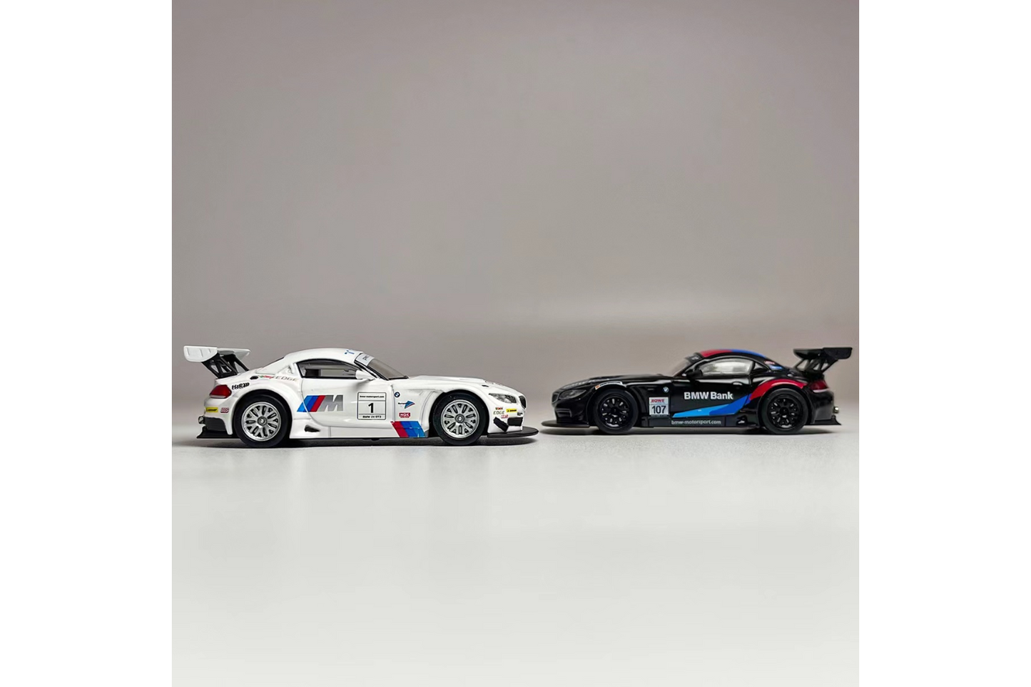 Maxwell 1/64 BMW Z4 GT3