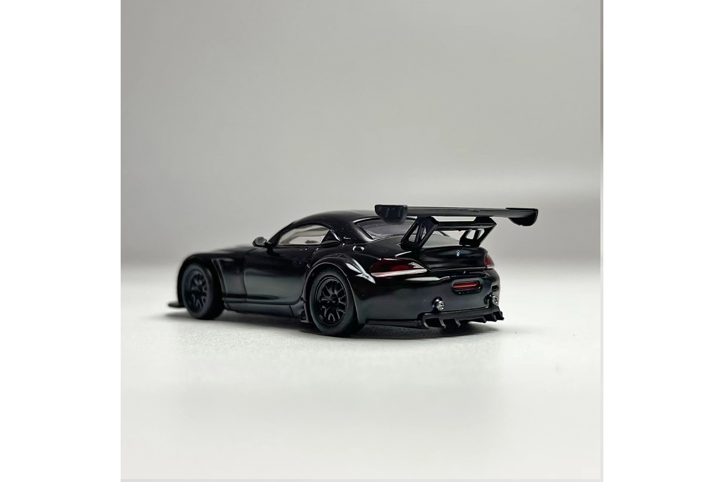 Maxwell 1/64 BMW Z4 GT3