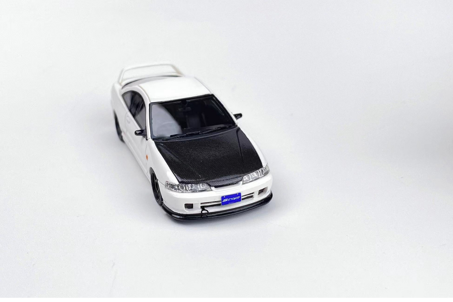 Nice Auto 1/64 Honda Spoon Integra Type-R (DC2)