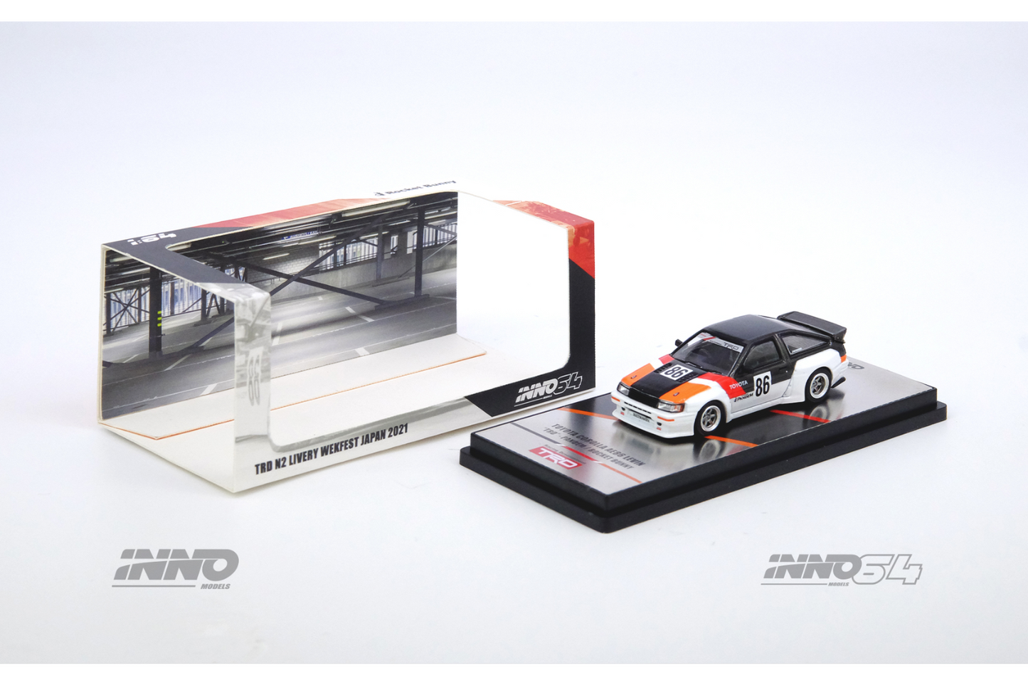 Inno64 Toyota Corolla Levin (AE86) Pandem Rocket Bunny "Inazuma Worx"