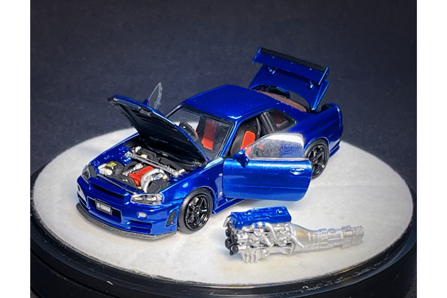 NISSAN SKYLINE GT-R R34 1/64 MINI GT (BAYSIDE BLUE)