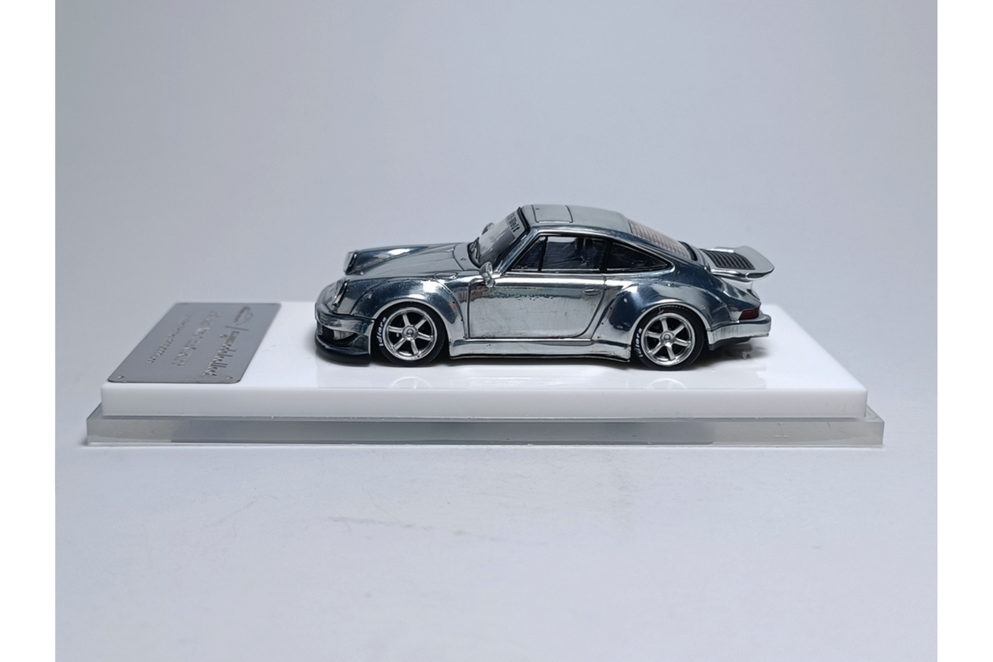 MC 1/64 Porsche 911 RWB 930 Whaletail *Raw Unfinished*