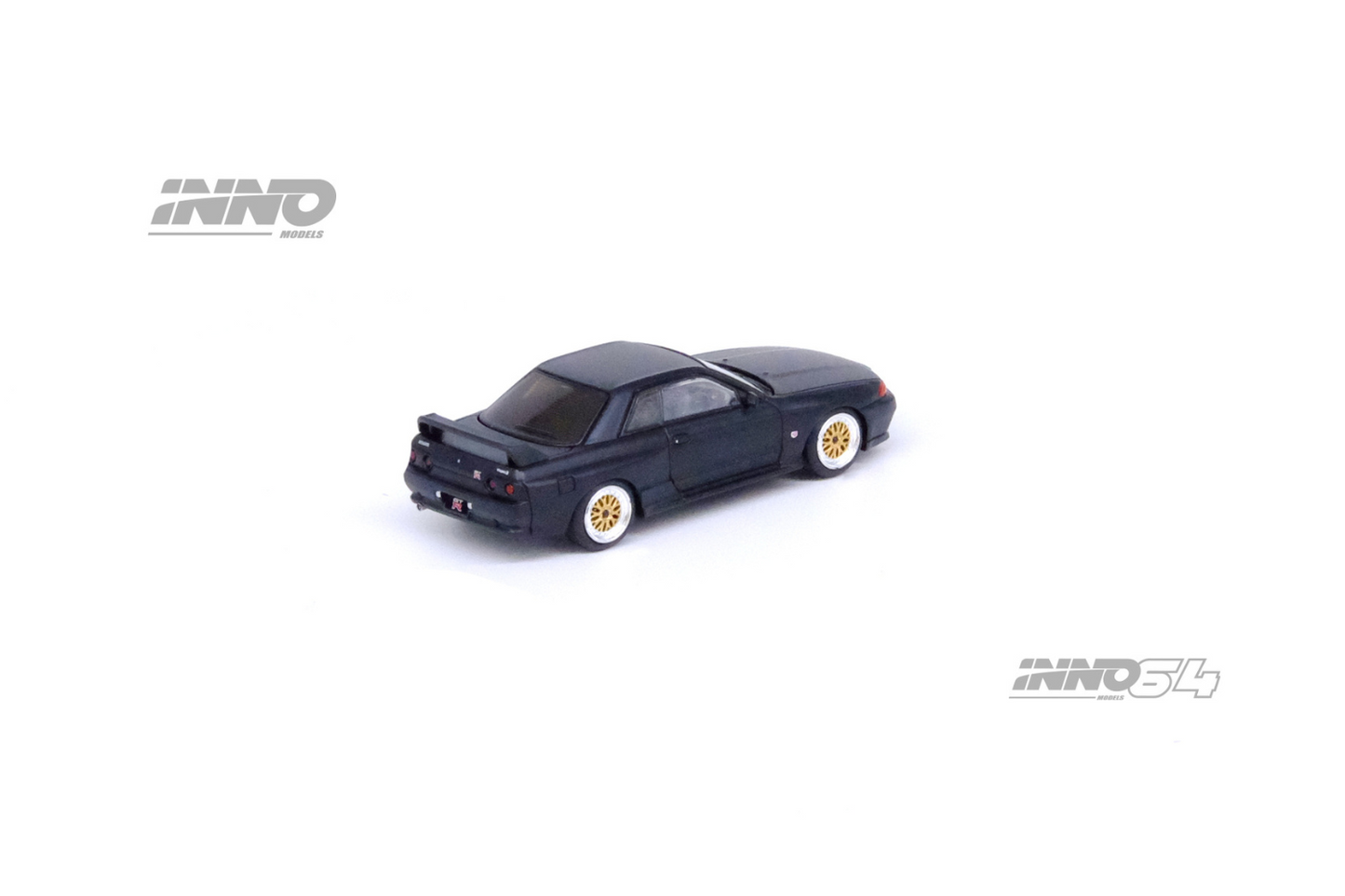 Inno64 Nissan Skyline GT-R (R32) "The Diecast Company Special Edition" in Matte Black