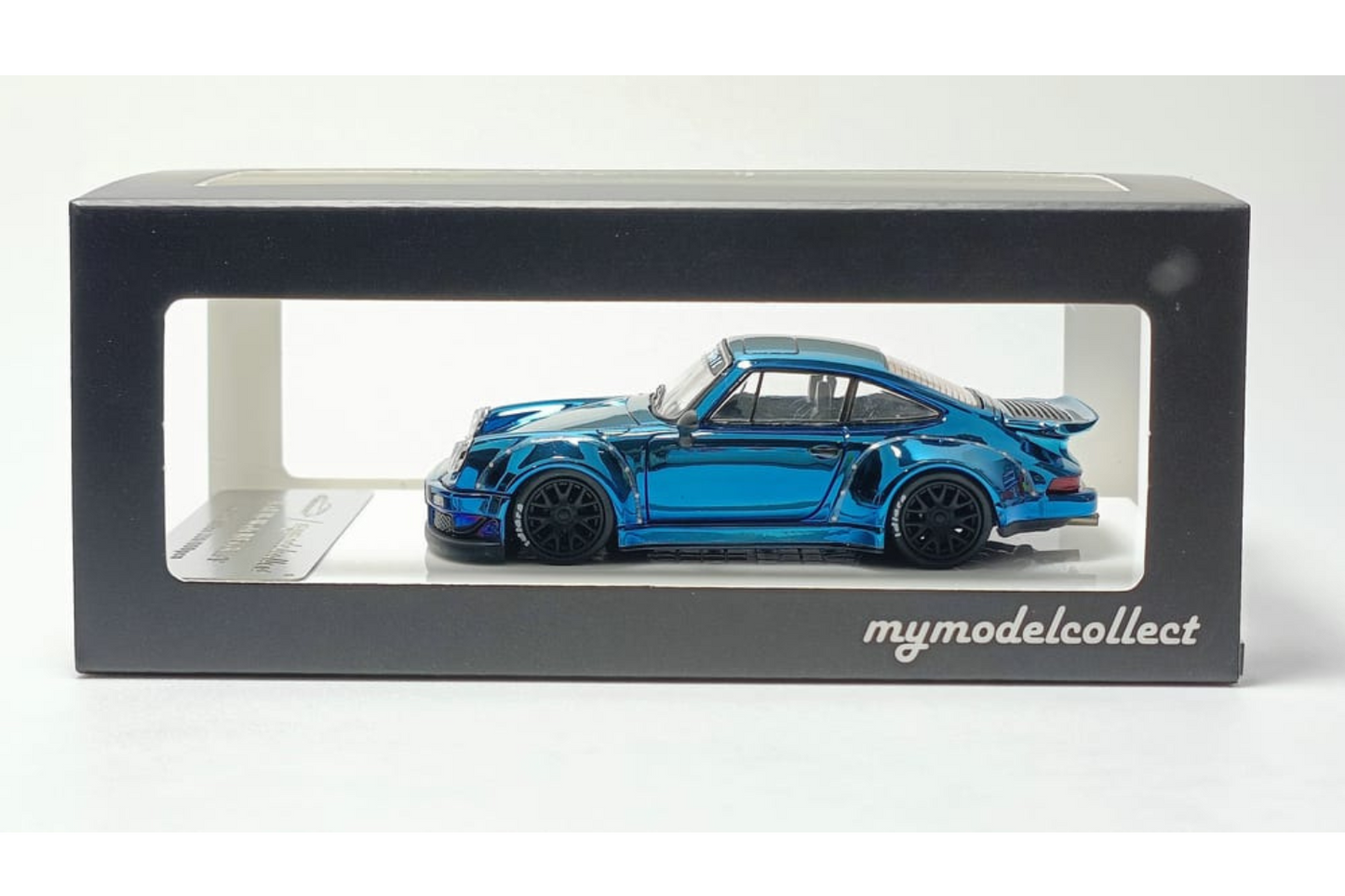 MC 1/64 Porsche 911 RWB 930 Whaletail in Chrome Blue