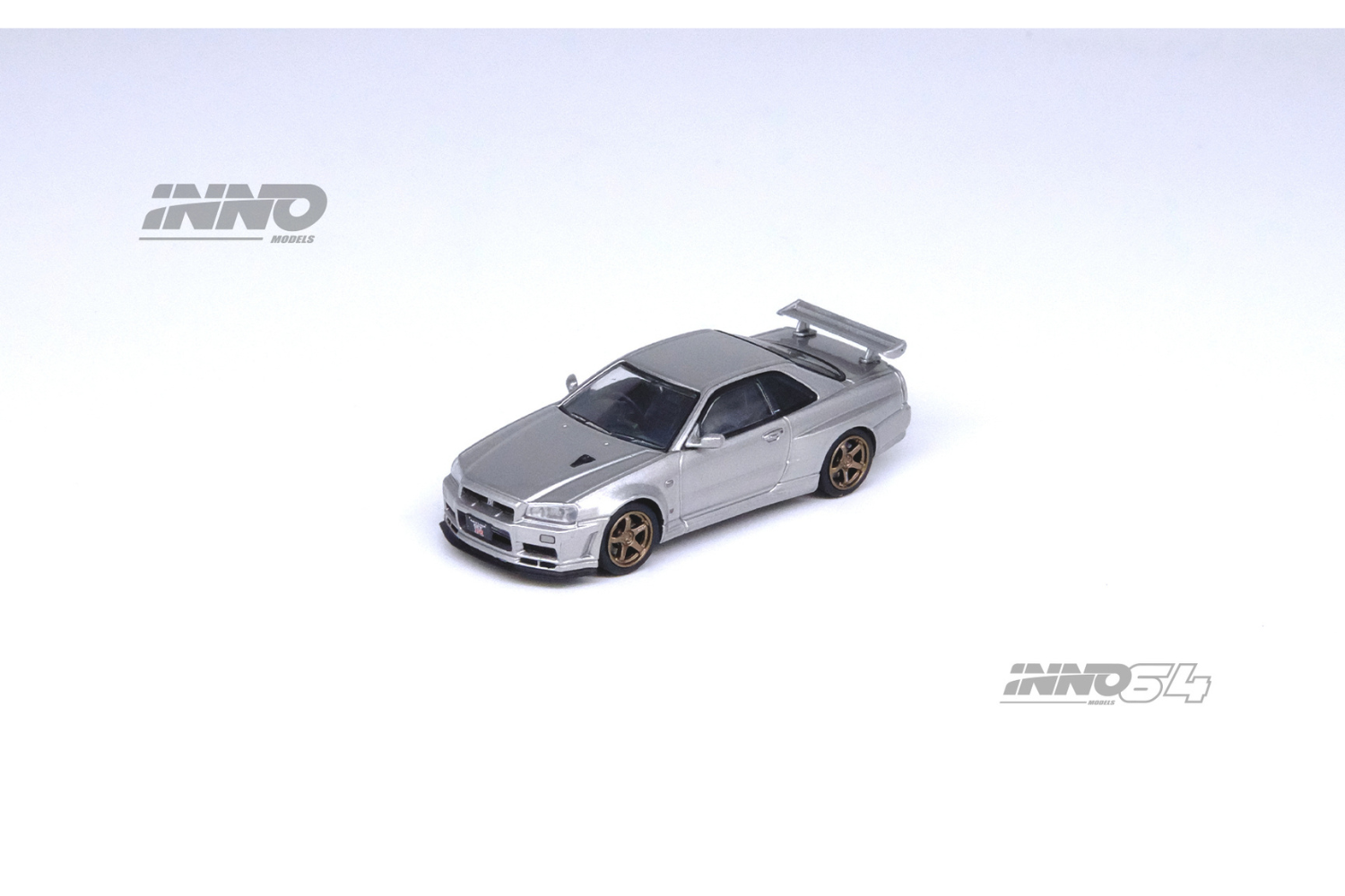 Inno64 Nissan Skyline GT-R (R34) V-Spec II in Silver – Rocketbox