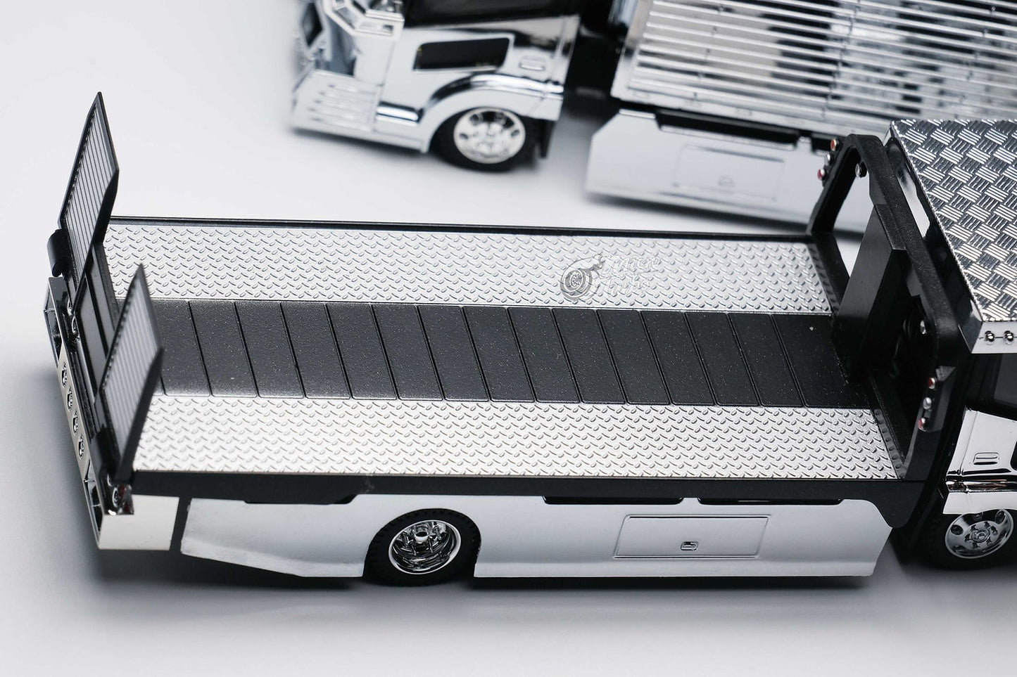 Micro Turbo 1/64 Dekotora Flatbed