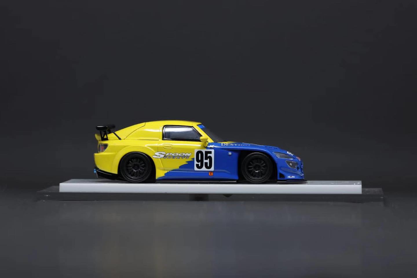 One Model 1/64 Honda S2000 Spoon Sports Racing Edition