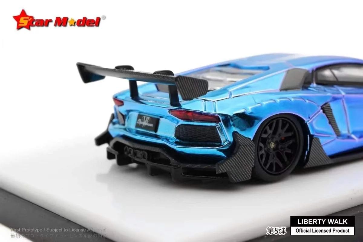 Star Model 1/64 LBWK Lamborghini Aventador LP700-4 in Gradient Chrome Purple/Blue