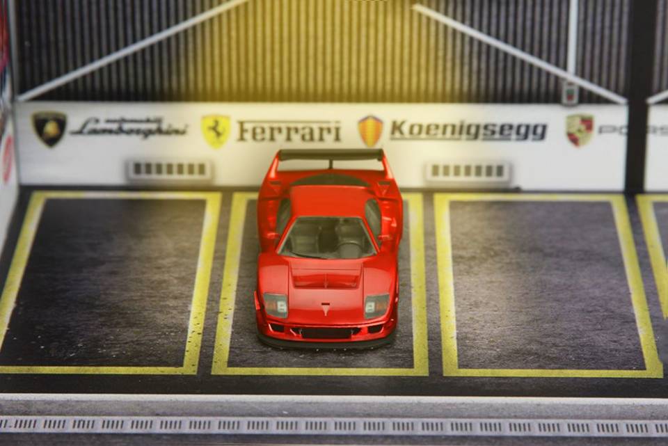 Stance Hunters 1/64 Ferrari F40LM in Red