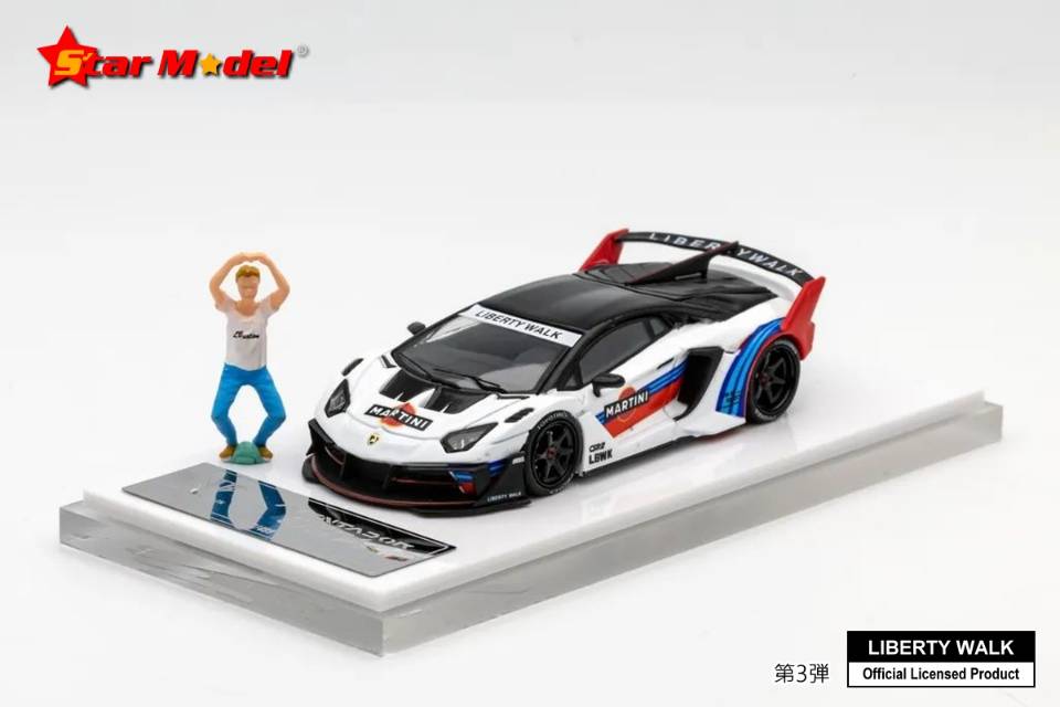 Star Model 1/64 LBWK LB-Silhouette WORKS Lamborghini Aventador GT Evo LP700-4 in Martini Livery