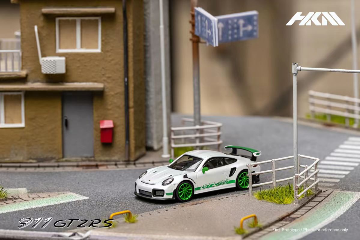 HKM Model 1/64 Porsche 911 (991) GT2 RS Carrera RS Tribute Livery