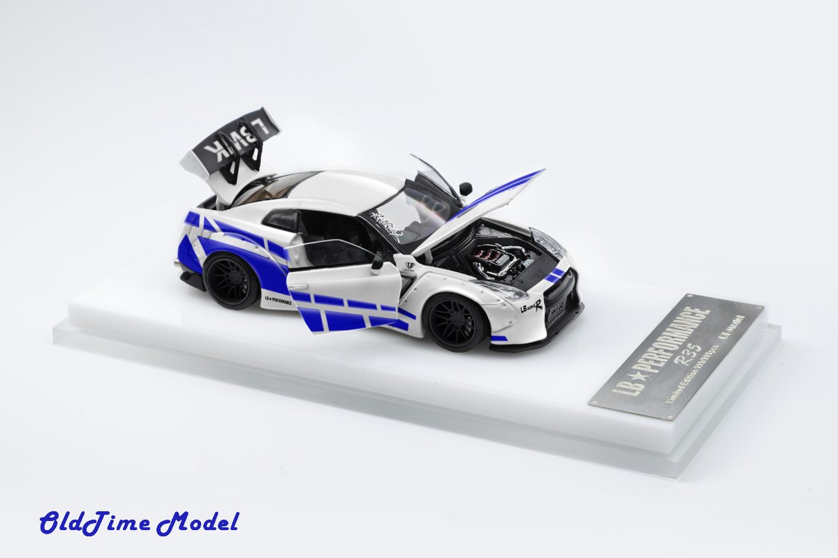 Old Time 1/64 LB-Works Nissan GT-R (R35) in White