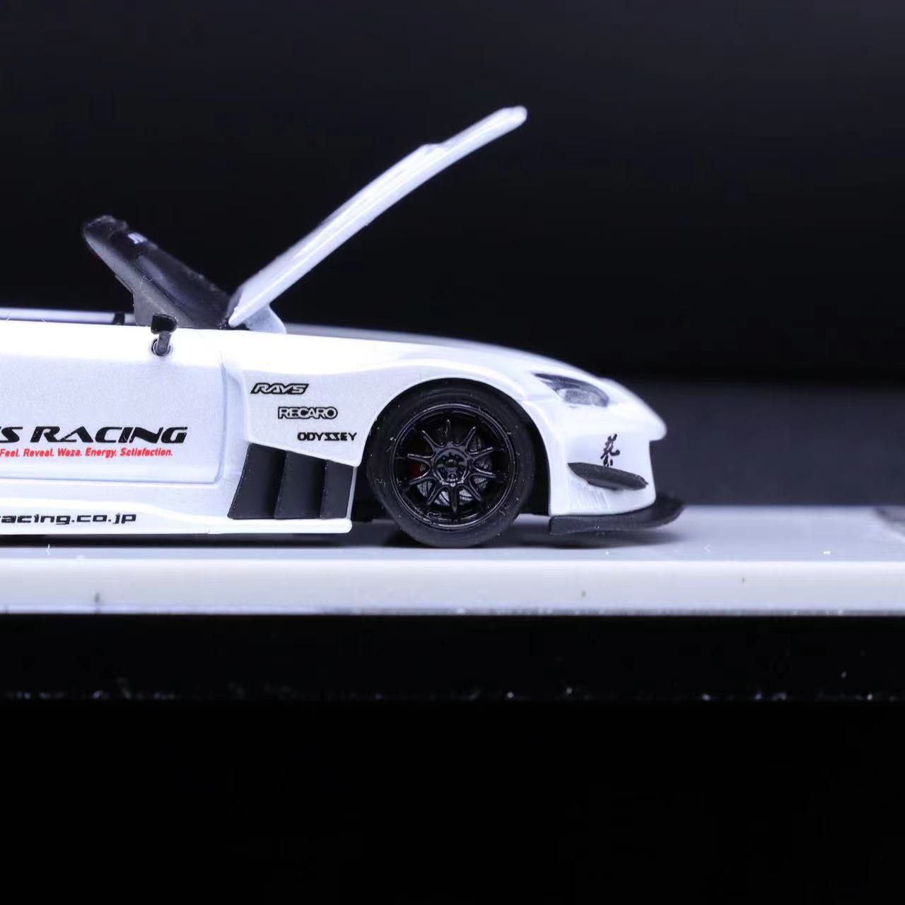 Micro Turbo 1/64 J's Racing Honda S2000 in White