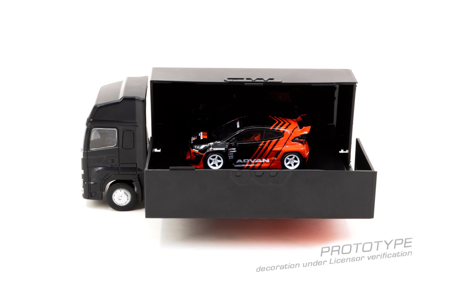 Tarmac Works 1/64 Rocket Bunny Toyota GR Yaris Pandem Wide Body in Advan  Livery With Truck Packaging