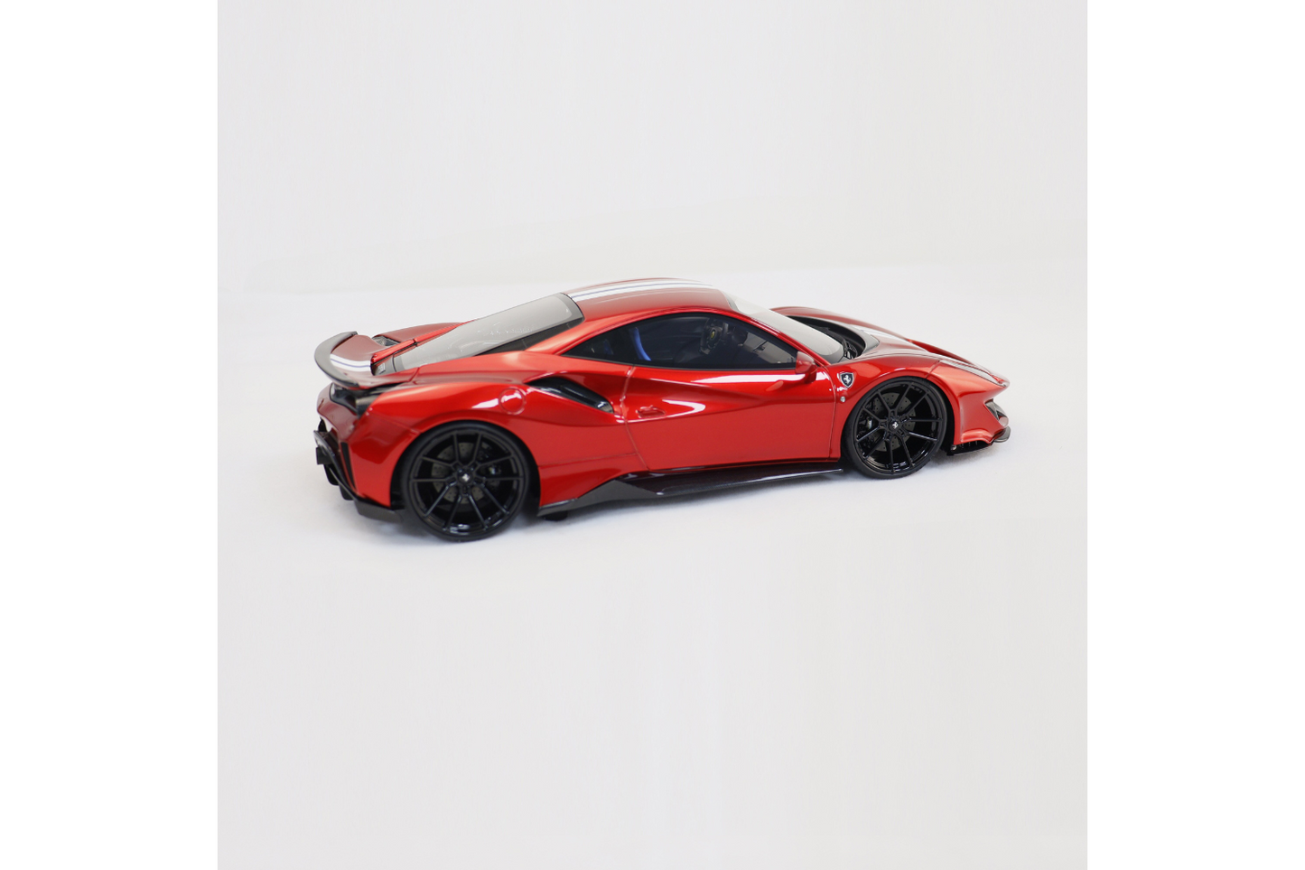 DCM 1/64 Ferrari 488 Pista Novitec in Metallic Red