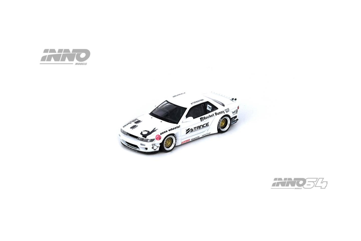 Inno64 Nissan Silvia S13 (V2) Pandem / Rocket Bunny in White