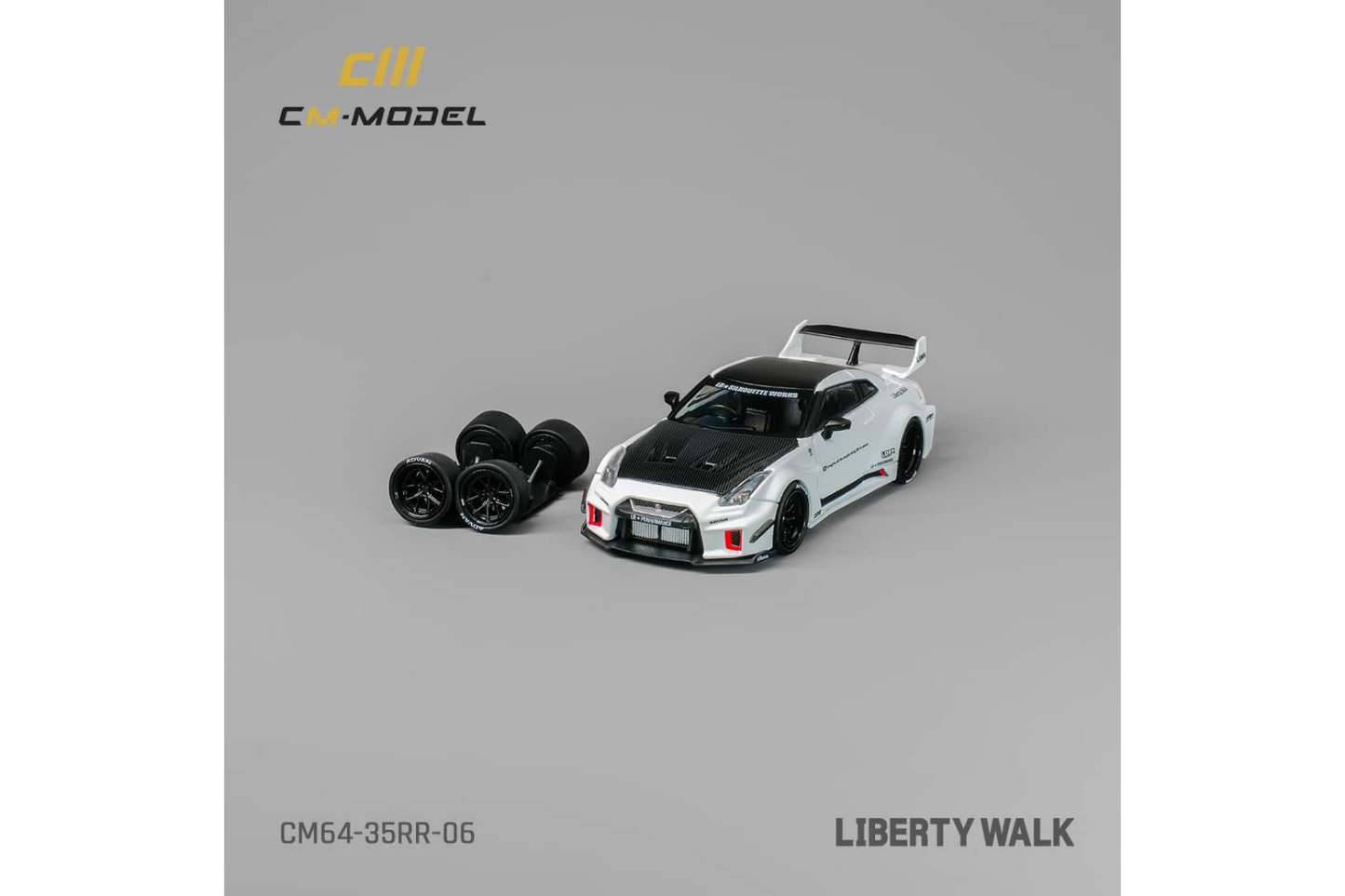 CM Model 1/64 Nissan 35GTRR LBWK Super Silhouette in White