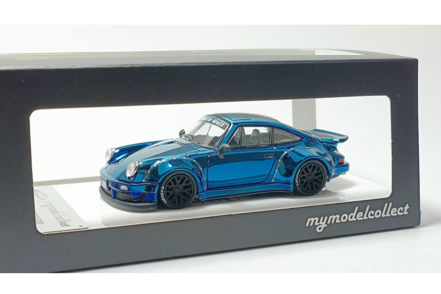 MC 1/64 Porsche 911 RWB 930 Whaletail in Chrome Blue
