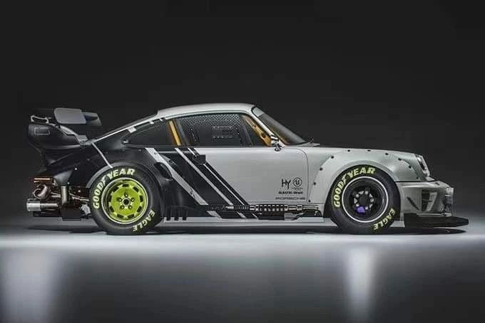 DCM 1/64 Porsche 911 RWB964 in Matte Gray and Carbon