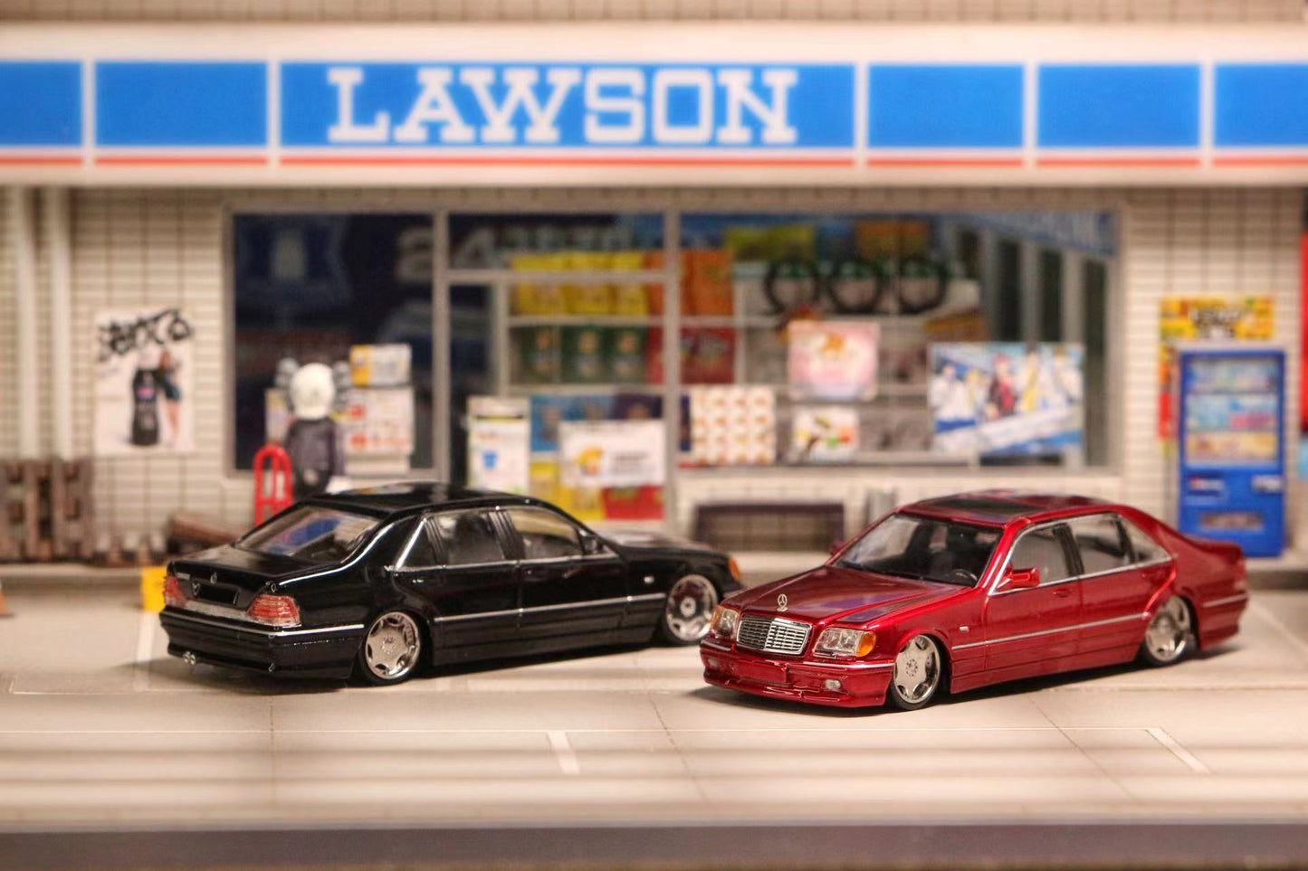 Street Weapon 1/64 Mercedes Benz S-Class (W140) in Black