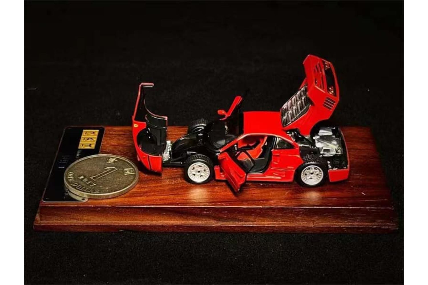 PGM 1/64 Ferrari F40 (Street Version) in Red on Standard Base